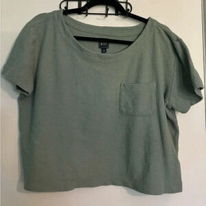 Gap womens cropped 97/3 cotton/spandex textured boxy pocket shirt sage‎ green